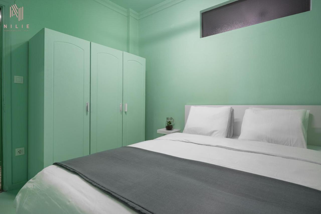 شقة Colorful, Nilie Hospitality Mgmt سالونيك المظهر الخارجي الصورة